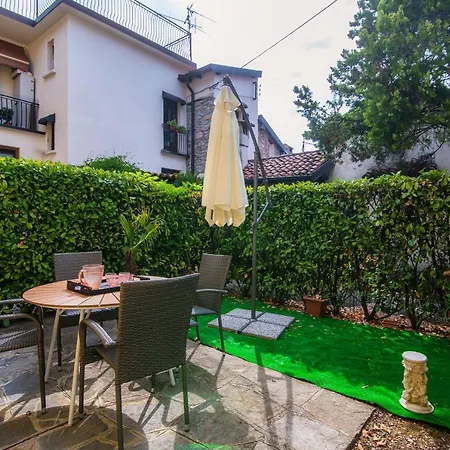 公寓 La Casa Nel Giardino - By Myhomeincomo 切尔诺比奥